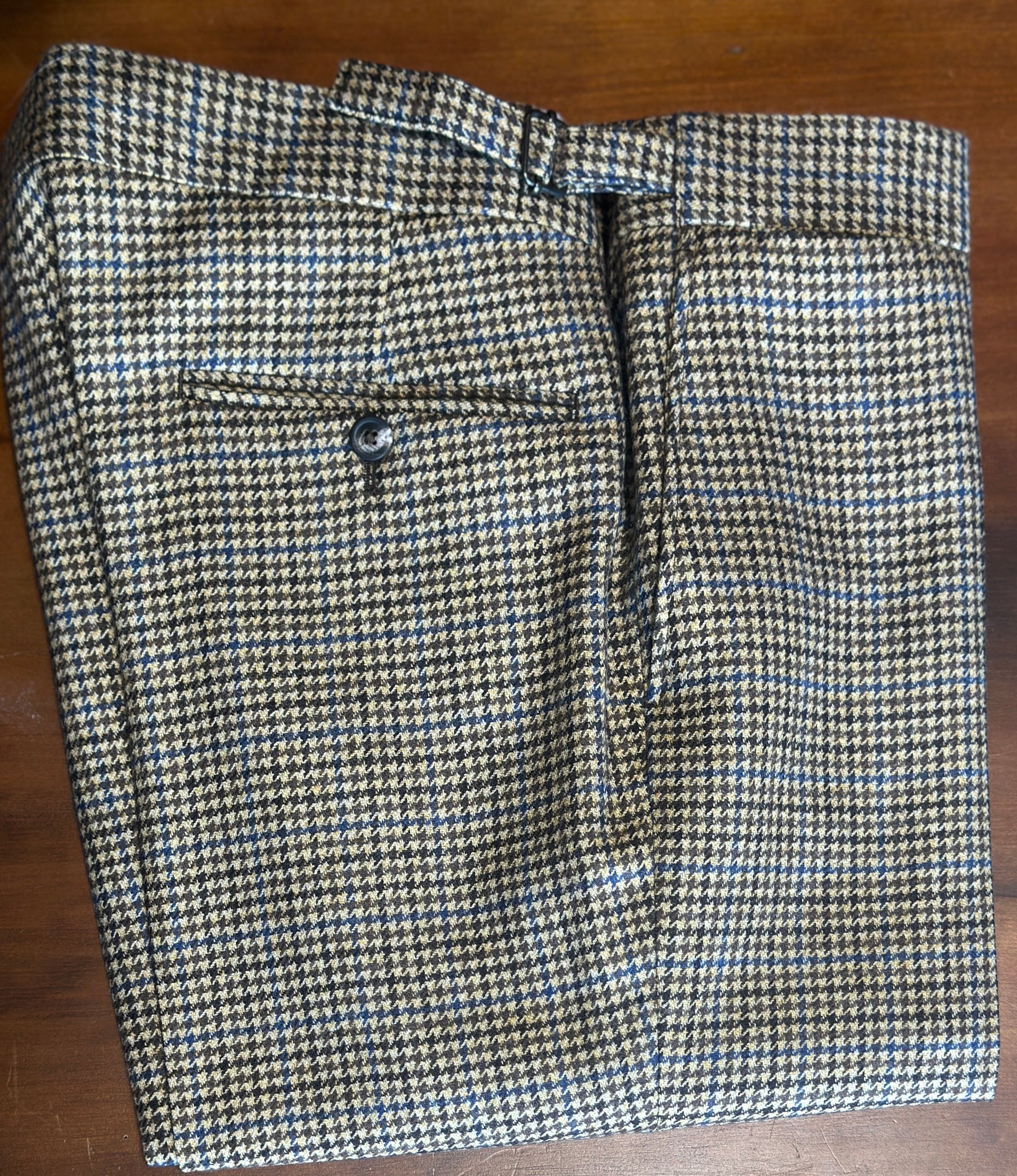 Crittenden Trousers in Brown/Cream Houndstooth