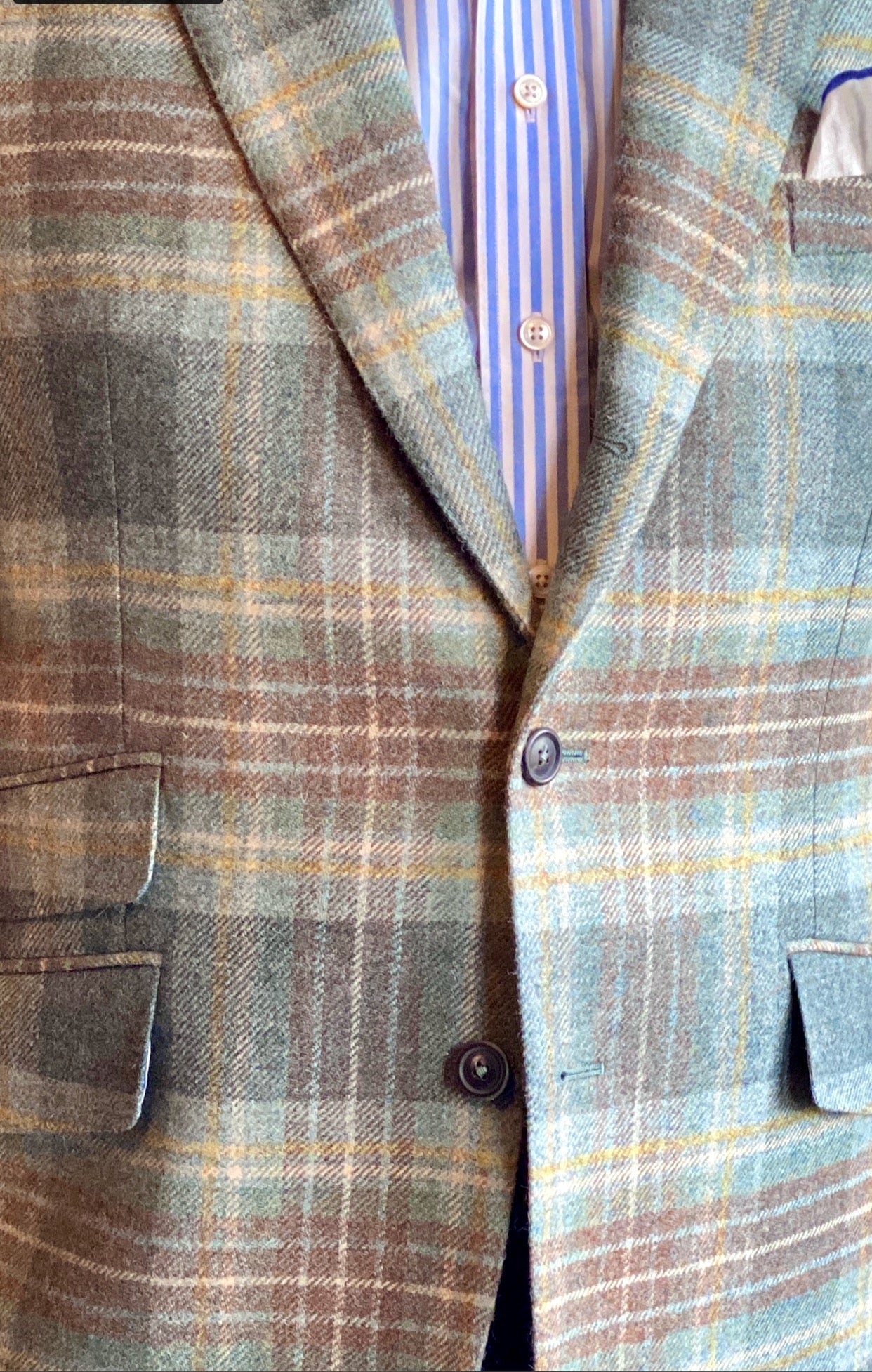 Hacking Coat in Grey/Sky/Sand Estate Plaid