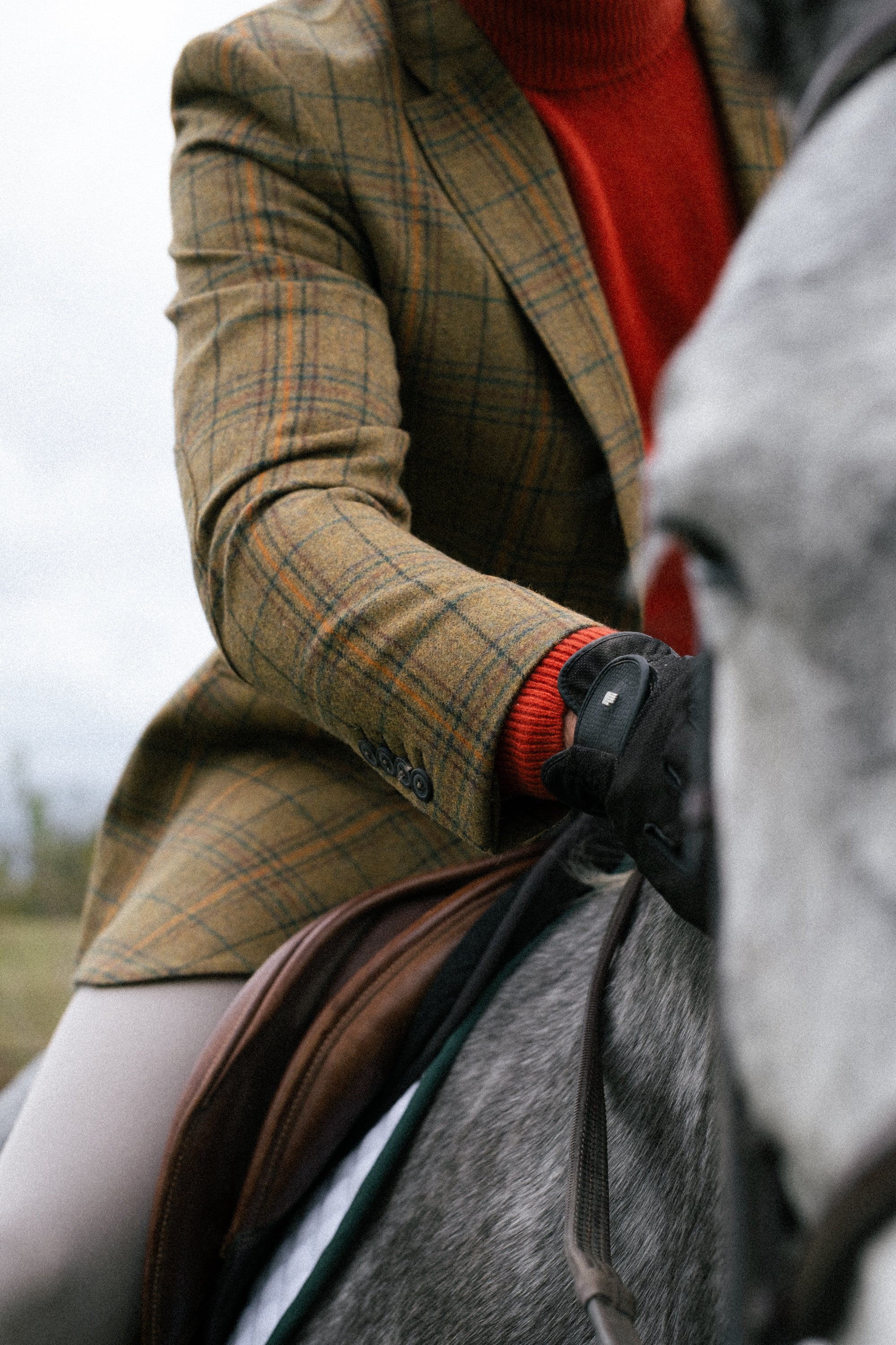 Hacking Jacket in Lambswool Moss/Red/Gold Multiplaid