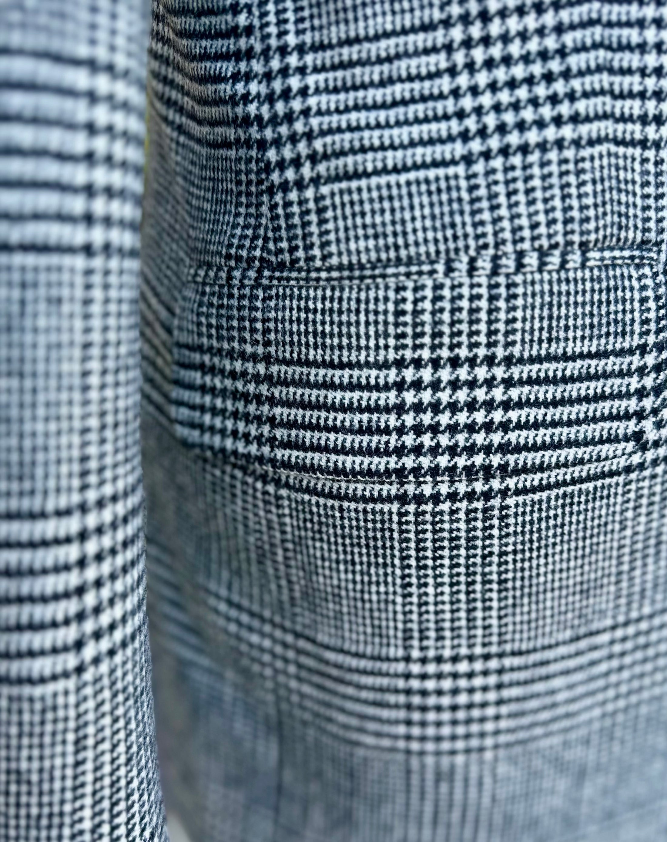 Crittenden Luxury Collection Cashmere/Wool Glen Plaid in Black & White